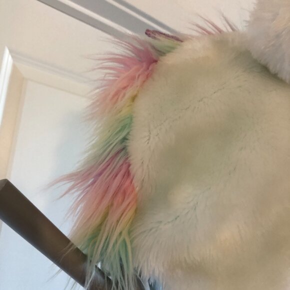 Justice Unicorn Light Up Hat Scarf Mittens White - Picture 9 of 16